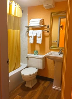 thumbnail: Bathroom