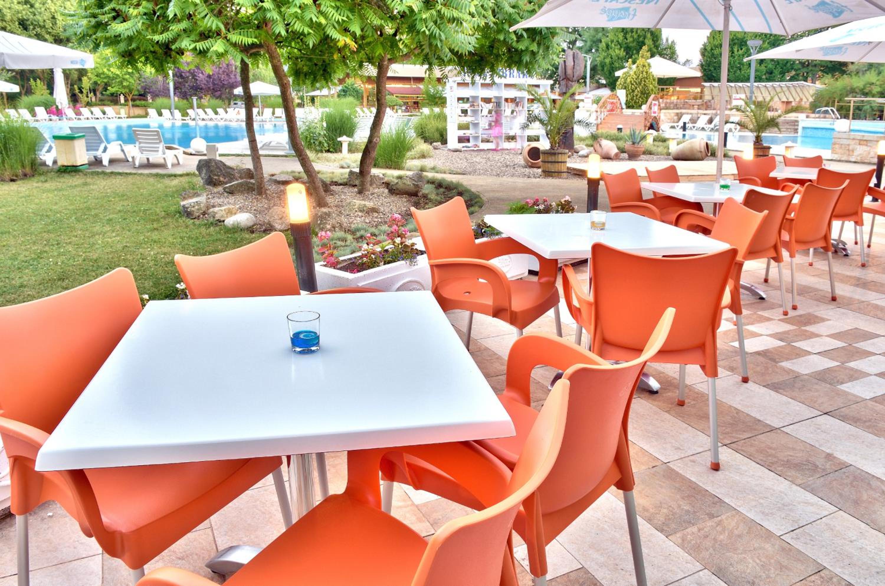 Restaurant-cafeteria