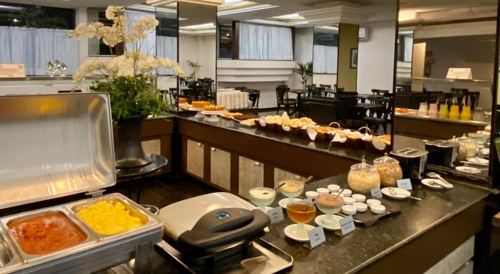 Restaurant-cafeteria