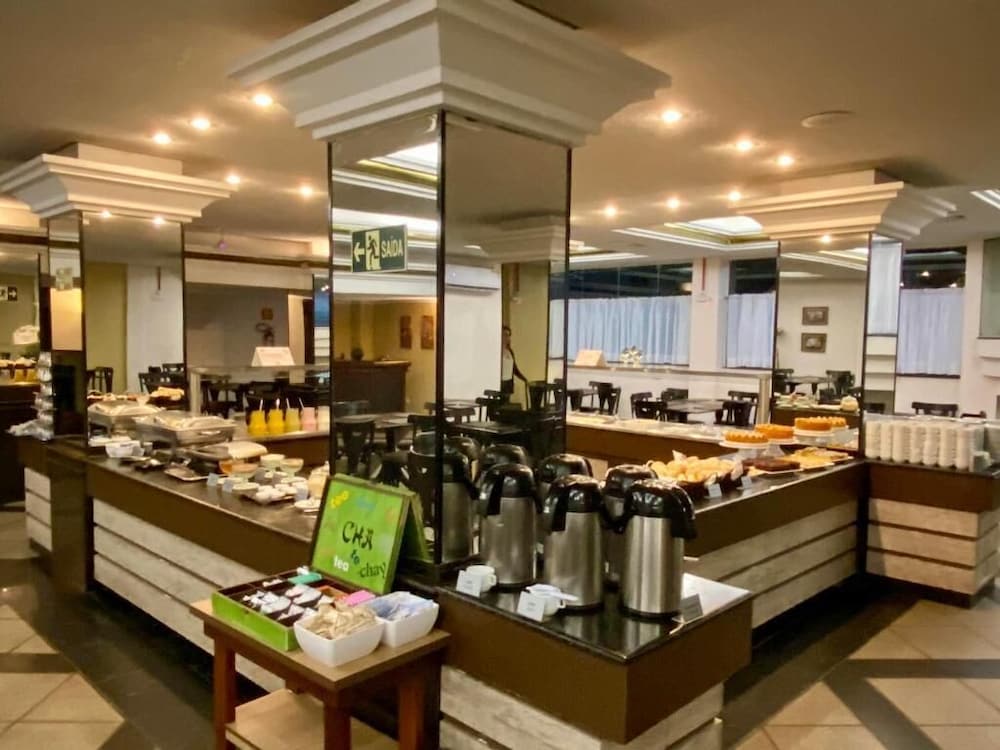 Restaurant-cafeteria