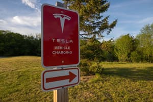 thumbnail: Electric vehicle charging station