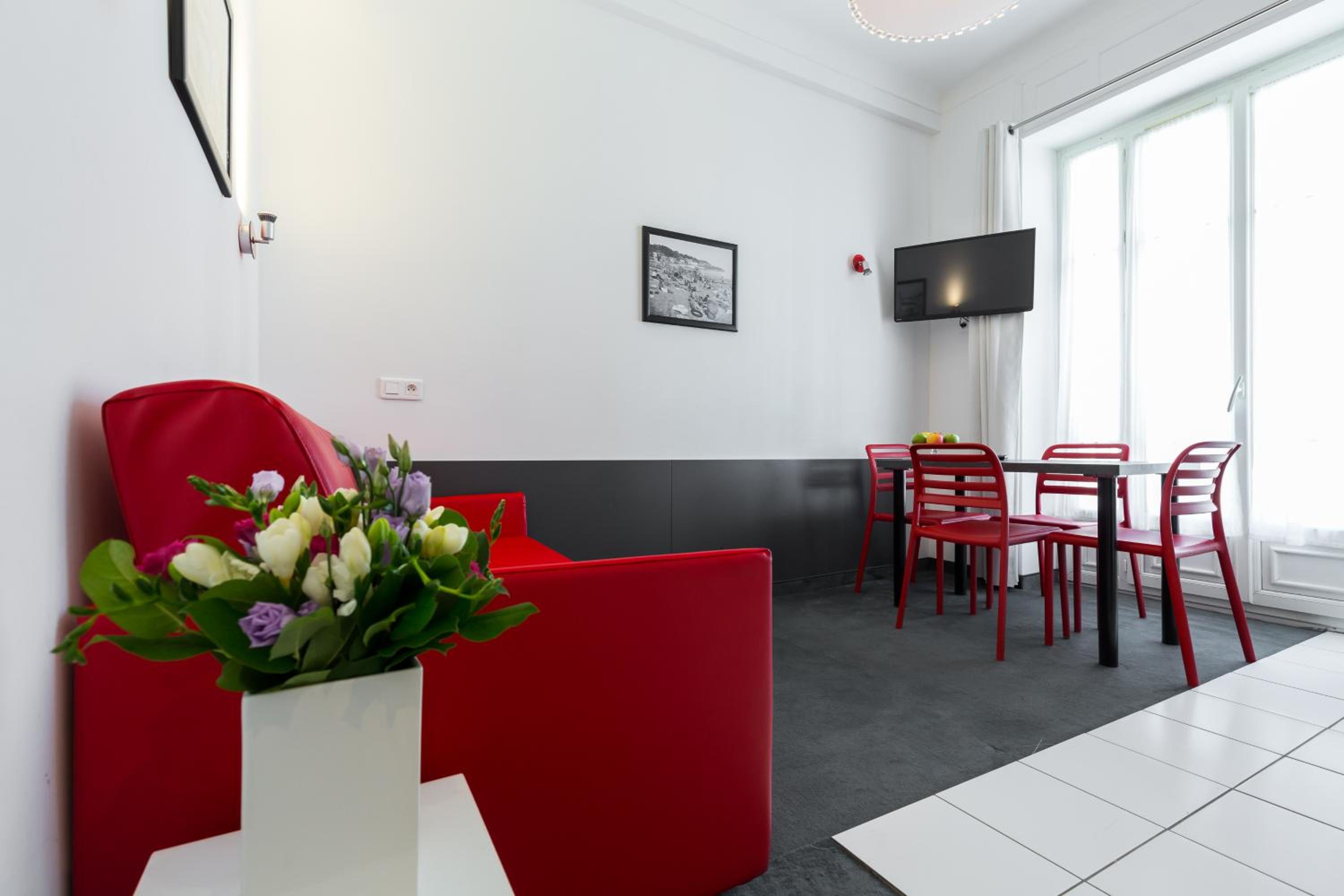 Restaurant-cafeteria