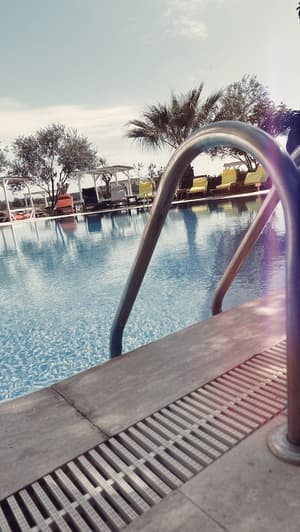 thumbnail: Pool