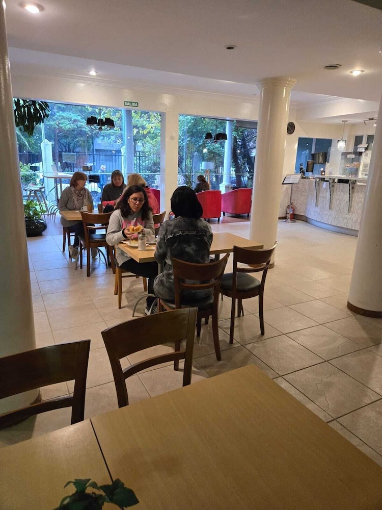 Coffee shop
