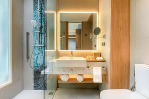 thumbnail: Bathroom shower