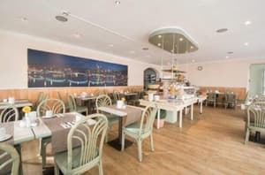 thumbnail: Restaurant