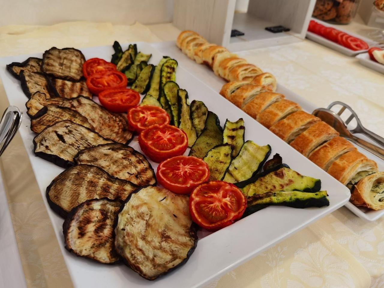 Restaurant-cafeteria