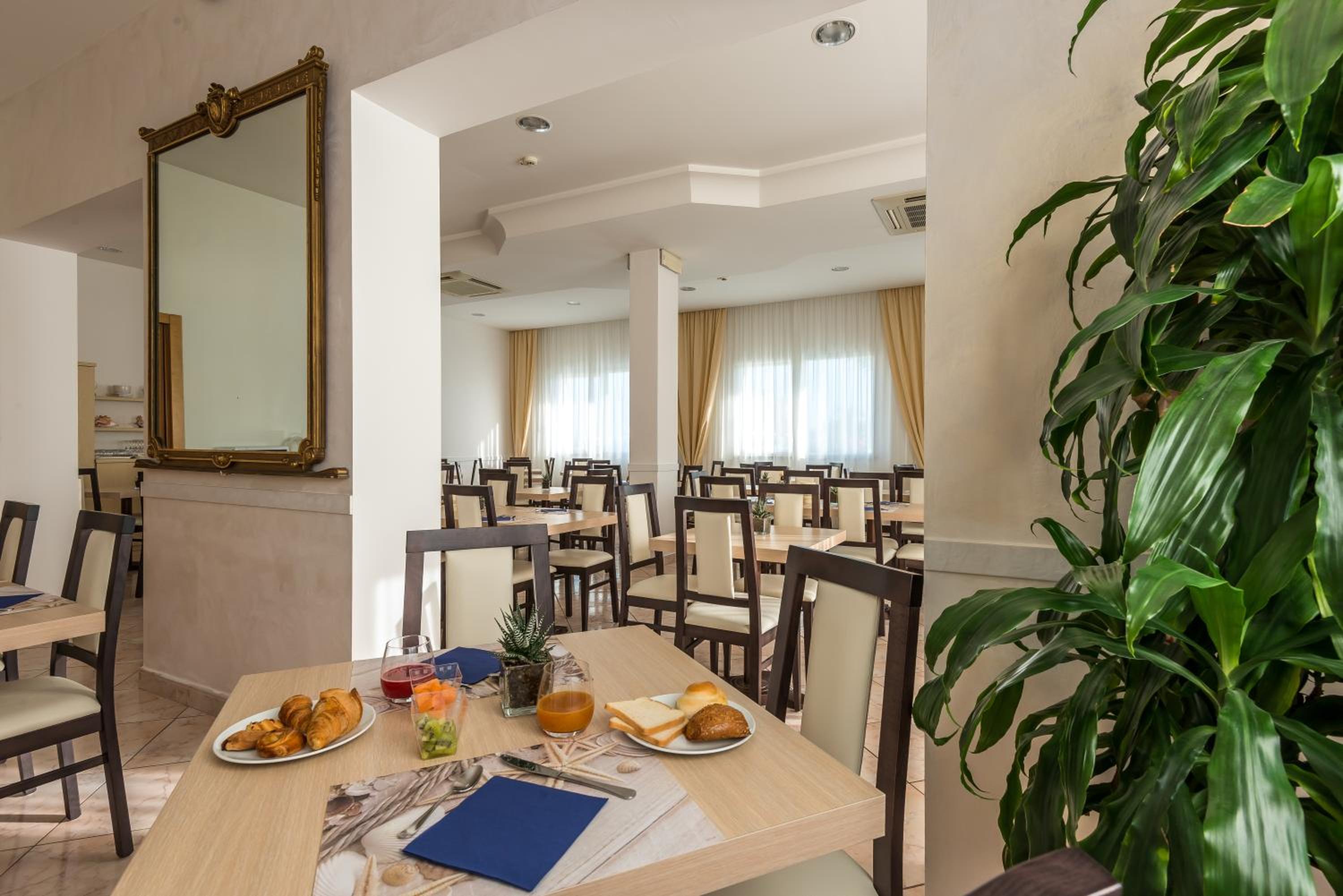 Restaurant-cafeteria