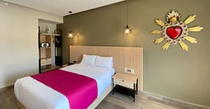 thumbnail: Room