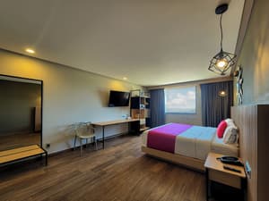 thumbnail: Room