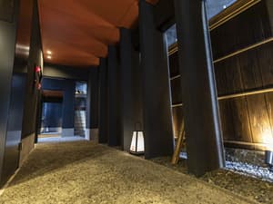 thumbnail: Property entrance