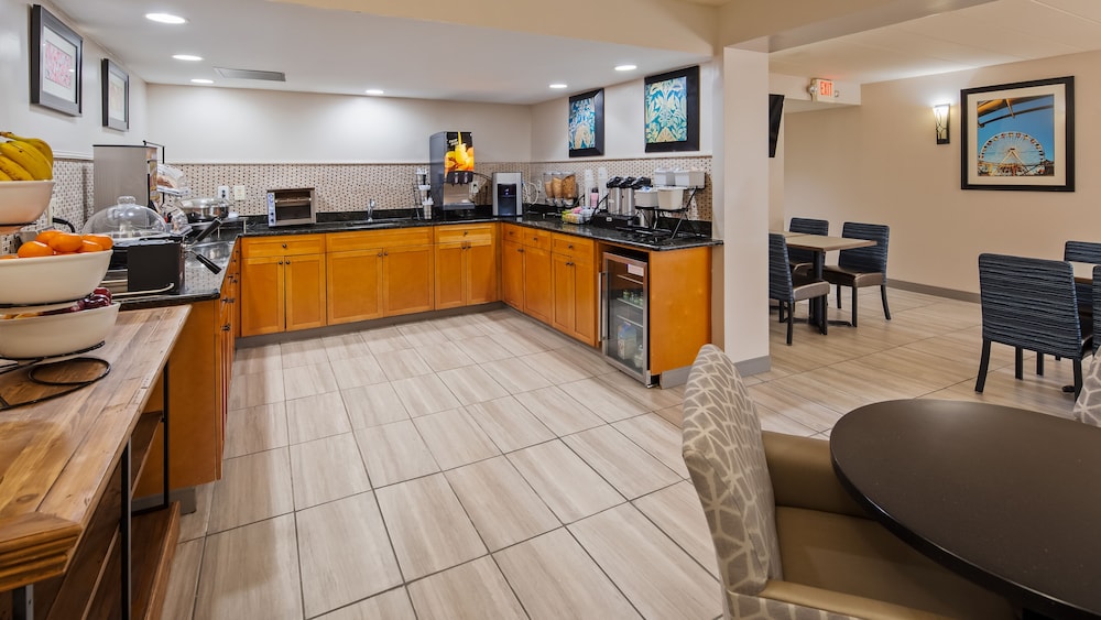 Restaurant-cafeteria