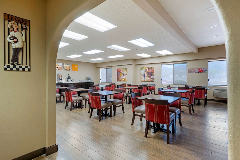 Restaurant-cafeteria