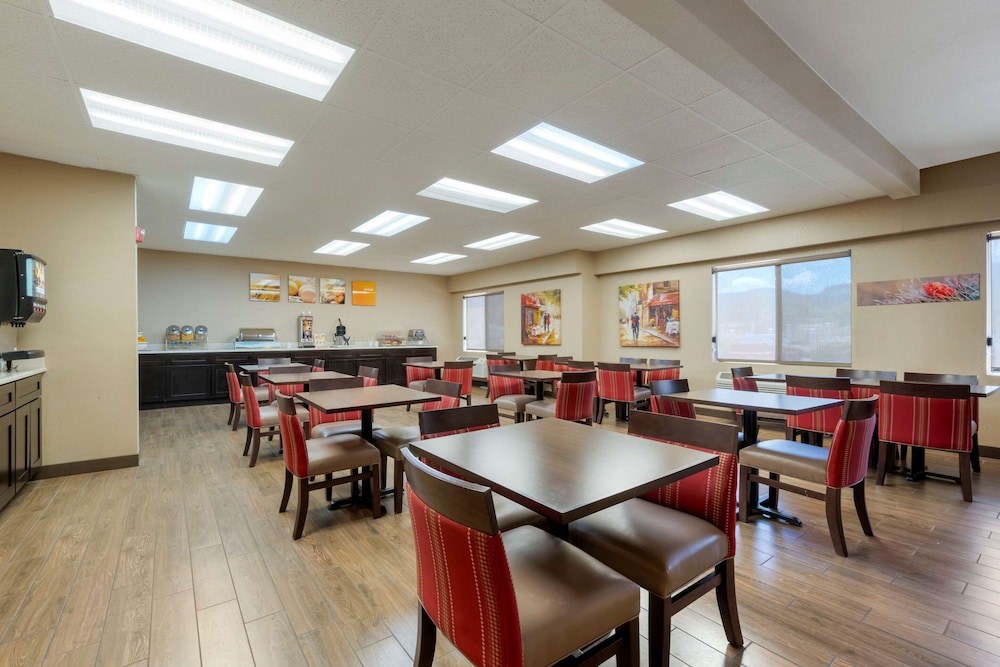 Restaurant-cafeteria