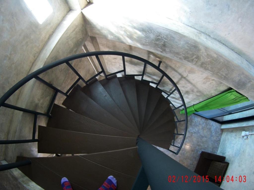 1144057_15120718520038318003.jpg