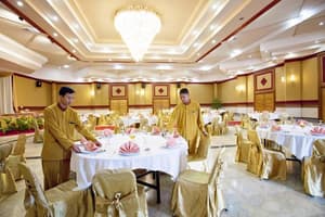 thumbnail: Banquet hall