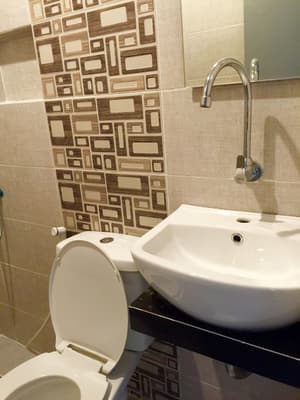 thumbnail: Bathroom