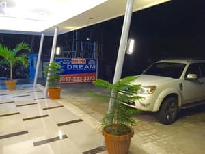 thumbnail: Parking