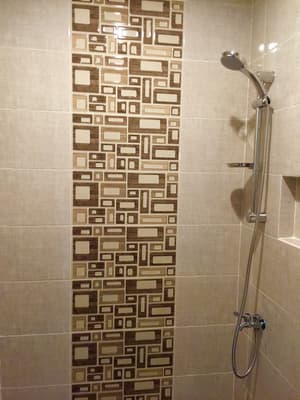 thumbnail: Bathroom shower