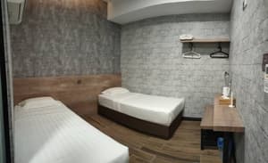 thumbnail: Room