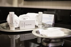 thumbnail: Bathroom amenities