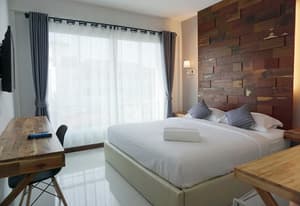thumbnail: Room