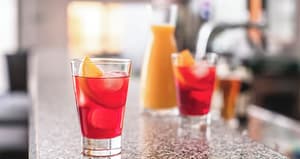 thumbnail: Bar (on property)
