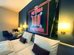 thumbnail: Room