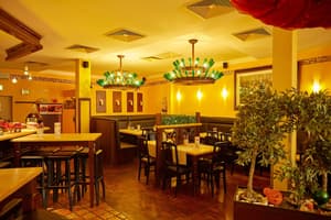 thumbnail: Restaurant