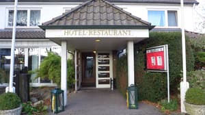 thumbnail: Exterior