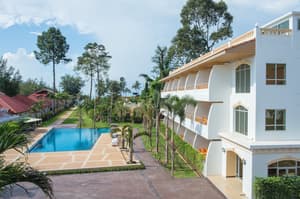 thumbnail: Outdoor pool