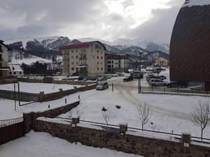 thumbnail: Street view
