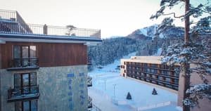 thumbnail: Exterior