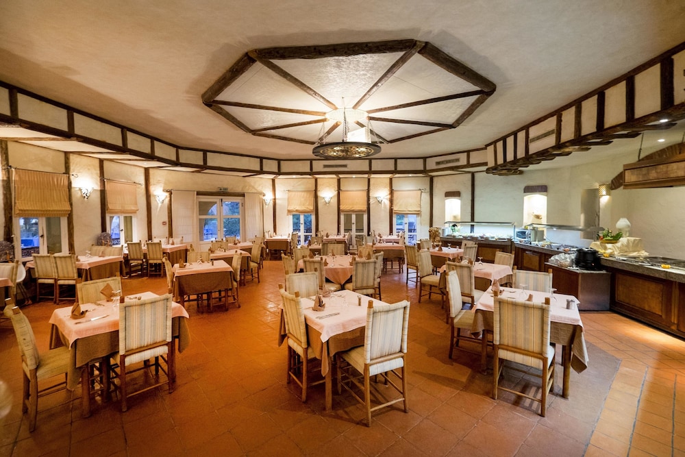Restaurant-cafeteria