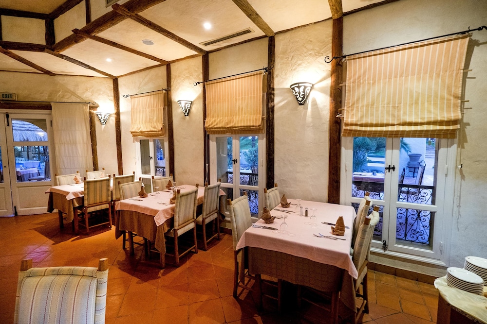 Restaurant-cafeteria