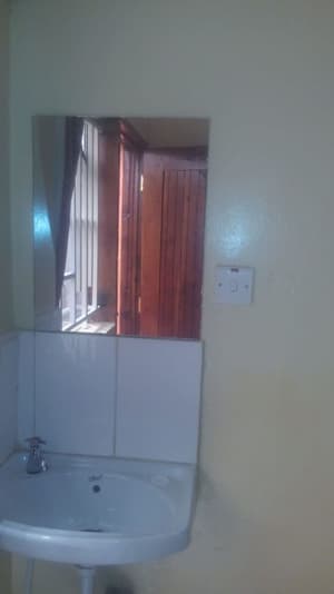 thumbnail: Bathroom sink