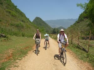 thumbnail: Bicycling