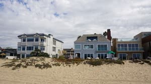 thumbnail: Beach