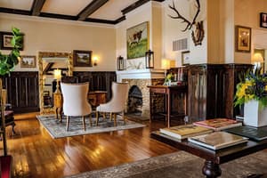 thumbnail: Lobby