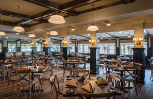 thumbnail: Restaurant