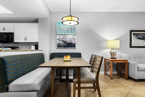 One Bedroom Deluxe - Dining - Club Wyndham Majestic Sun