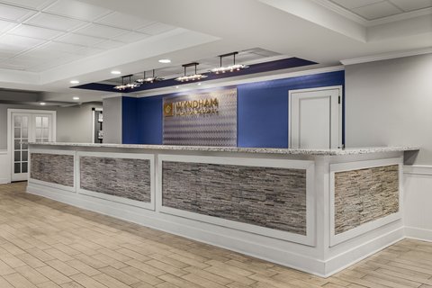 Reception Desk - Club Wyndham Majestic Sun