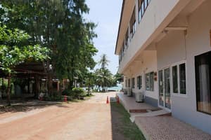 thumbnail: General view