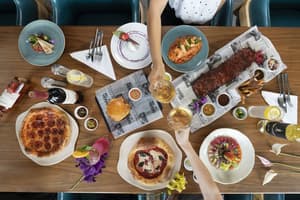 thumbnail: Restaurant
