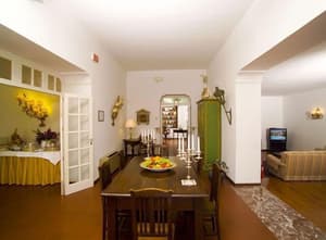 thumbnail: Interior