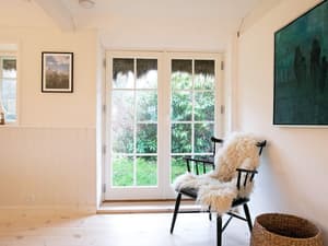 thumbnail: Interior