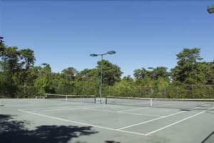 thumbnail: Tennis court
