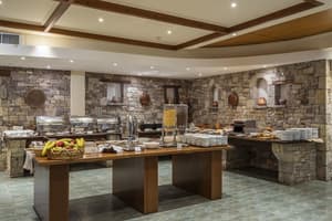 thumbnail: Breakfast area