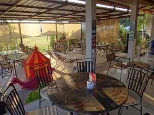 thumbnail: Restaurant