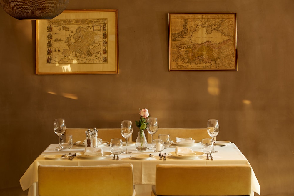 Restaurant-cafeteria